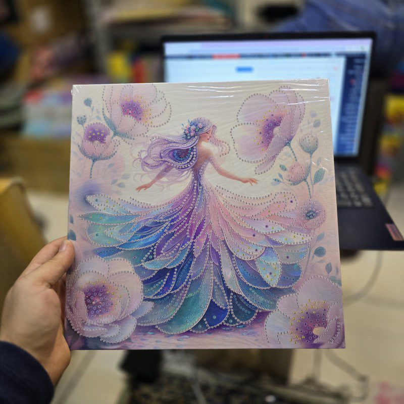 نقاشی الماسی سایز30در30بزرگسال سری فرشته کد10