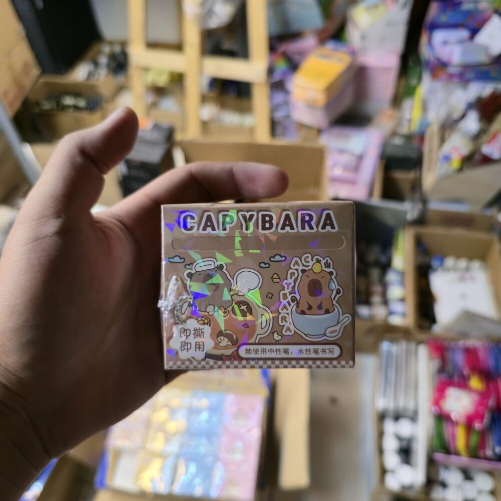 استیکر رولی کاپی‌بارا