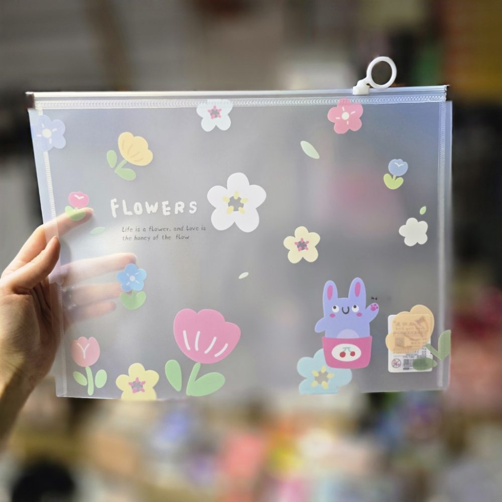 پوشه زیپی مغار دار سایز a4 خرس آبی