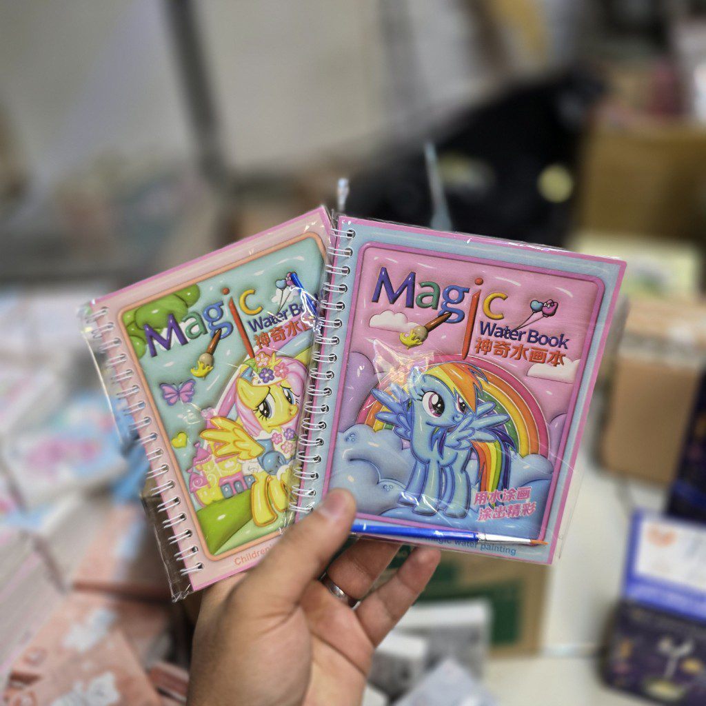 20251022_184338_copy_1024x1024 دفترچه مجیک واتر پونی