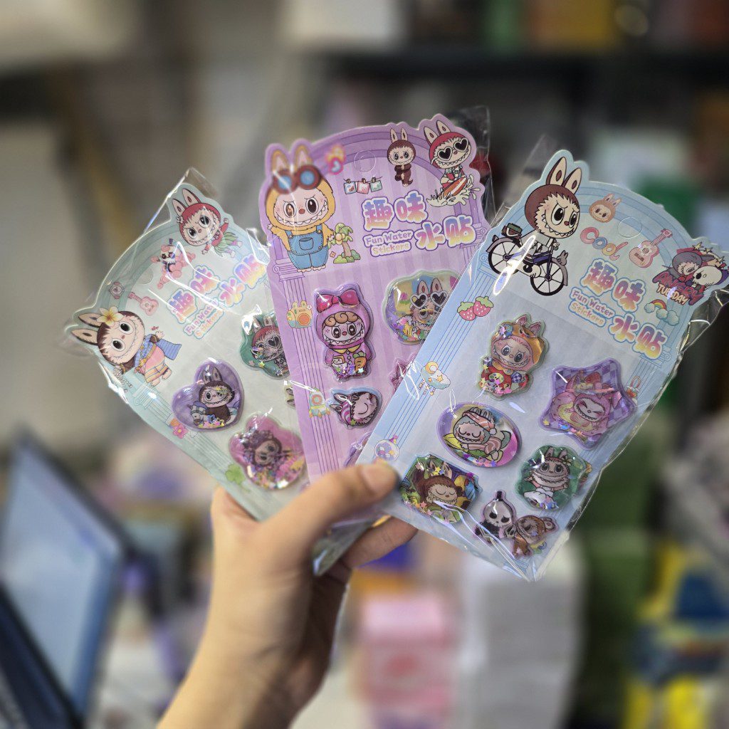 استیکر آکواریومی لبوبو