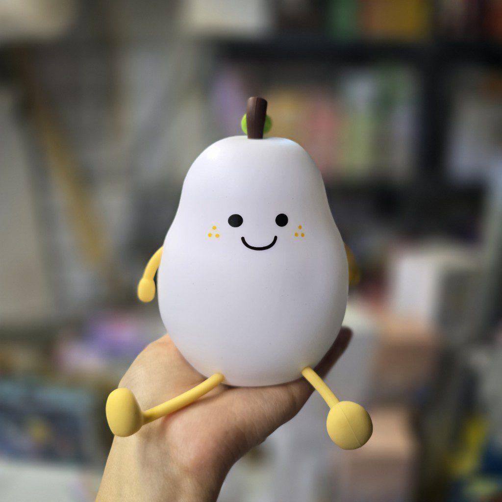 چراغ خواب سیلیکونی هفت رنگ طرح گلابی