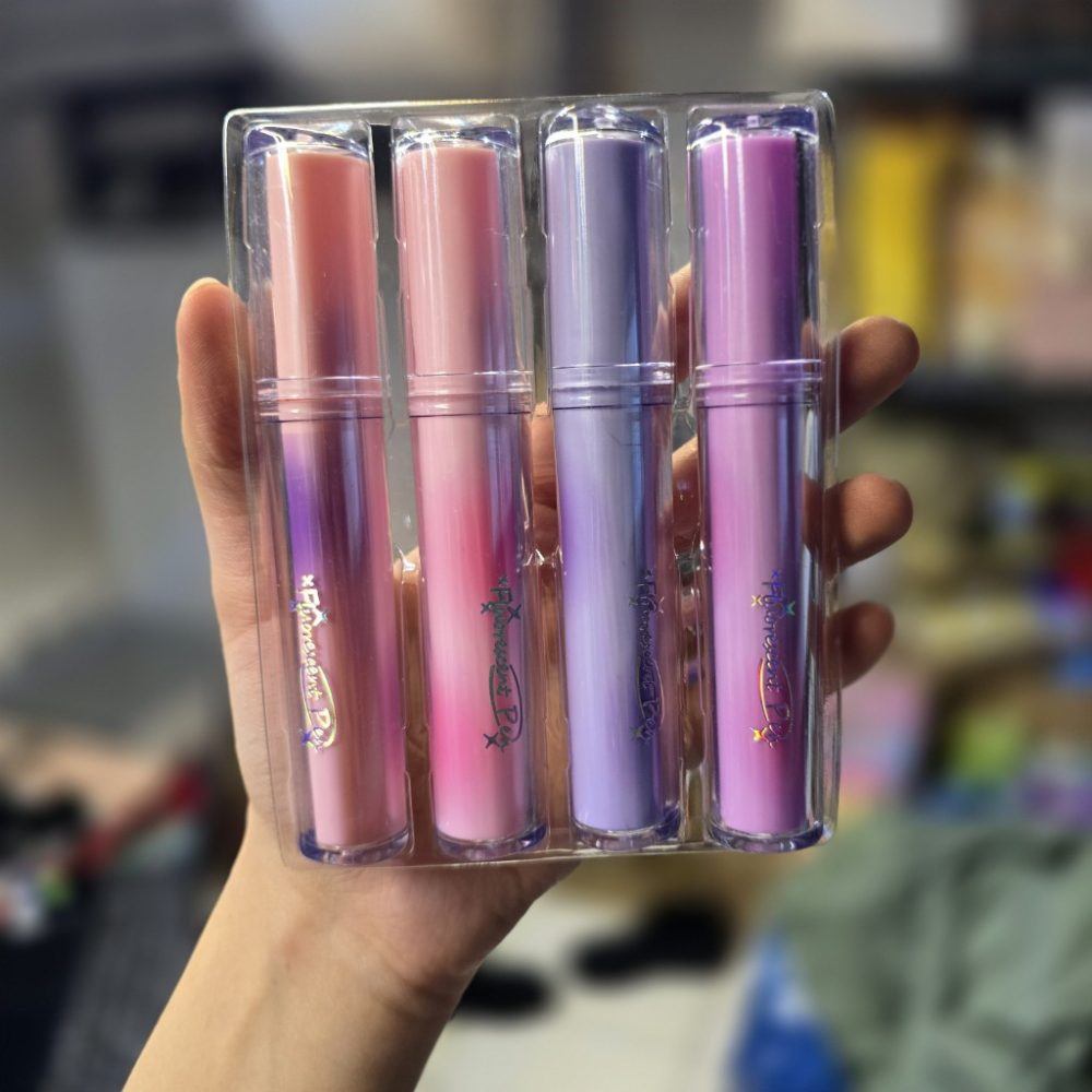 هایلایت بسته 4 عددی برند یوسی طیف رنگی صورتی داخل