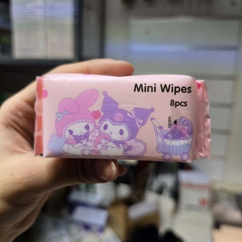 دستمال مرطوب کرومی و ملودی صورتی