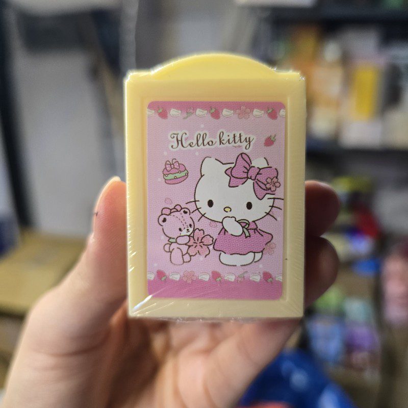 پاک کن جادویی طرح کیتی