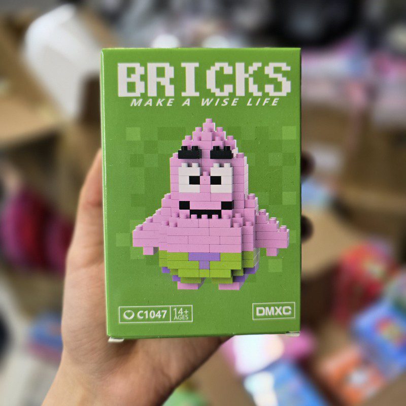 20251113_163800_copy_800x800 لگو شخصیت سری dmxc طرح پاتریک1047 - Image 1