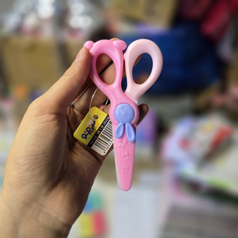 قیچی تیغه پلاستیکی بدون خطر فرمینو رنگ صورتی