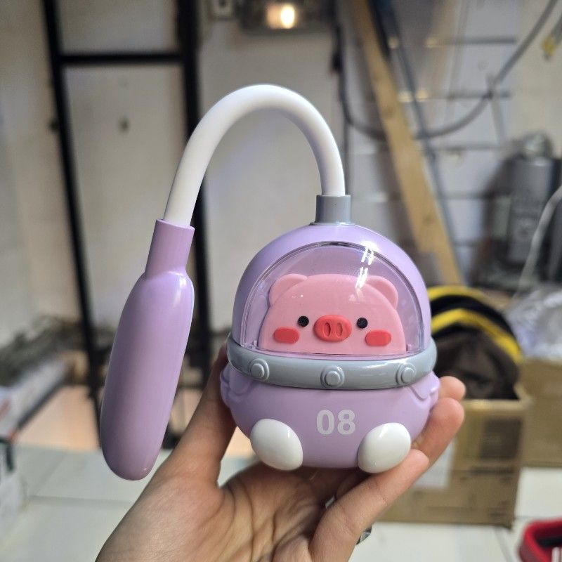 چراغ مطالعه حیوانات فضانورد طرح خوک