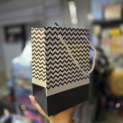 بگ سایز ادکلنی طرح راه راه