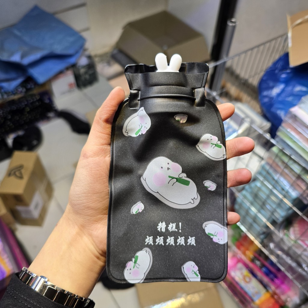 کیسه آبگرم کوچک فانتزی طرح خرگوش مشکی