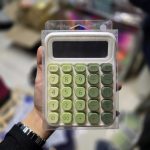 ماشین حساب طیف رنگی جعبه طلقی رنگ سبز