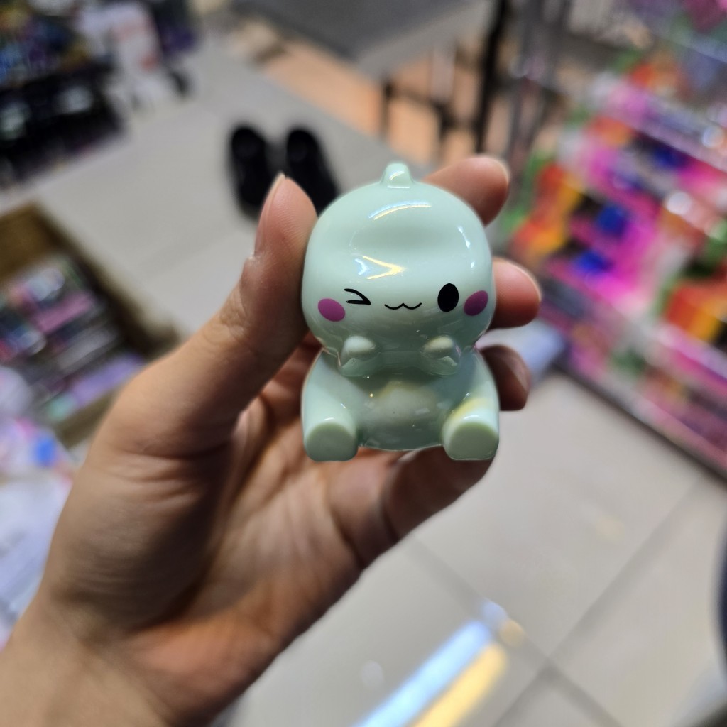 20251208_195345_copy_1024x1024 تراش مخزن دار دایناسور رنگ سبز