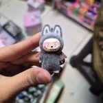 آویز سوپرایزی طرح لبوبو