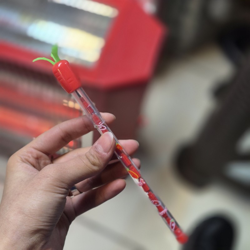 مداد فشنگی طرح هویج قرمز