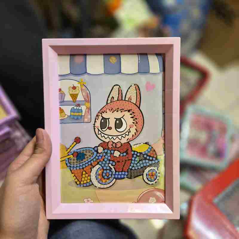 نقاشی الماسی قابدار 13 در 18 طرح طبل