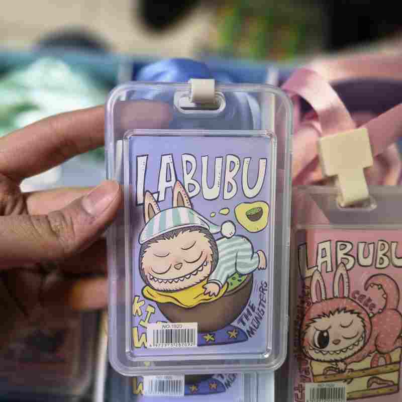 ۲۰۲۵۱۲۲۸_۱۹۲۹۵۶_copy_800x800 جا کارتی گردنی طرح لبوبو