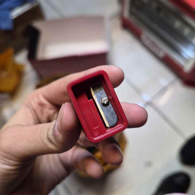 ۲۰۲۵۱۲۲۹_۱۹۵۸۱۲_copy_800x800 تراش تک سوراخ سی کلاس رنگ زرشکی