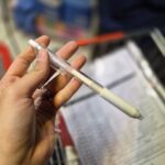 خودکار فشاری سفید اسکول فنز