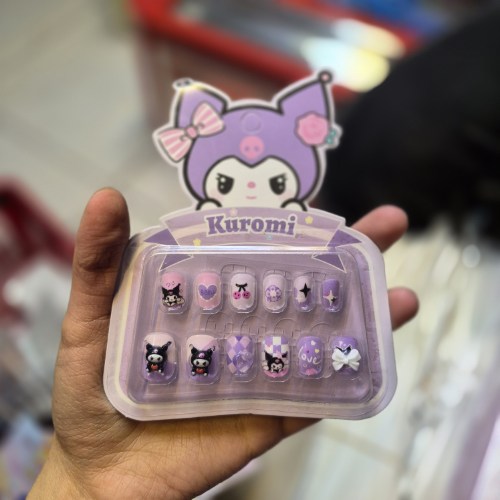 ست ناخن مصنوعی طرح کرومی