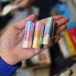 پاک کن چند ضلعی عطری رنگین کمانی - Image 2