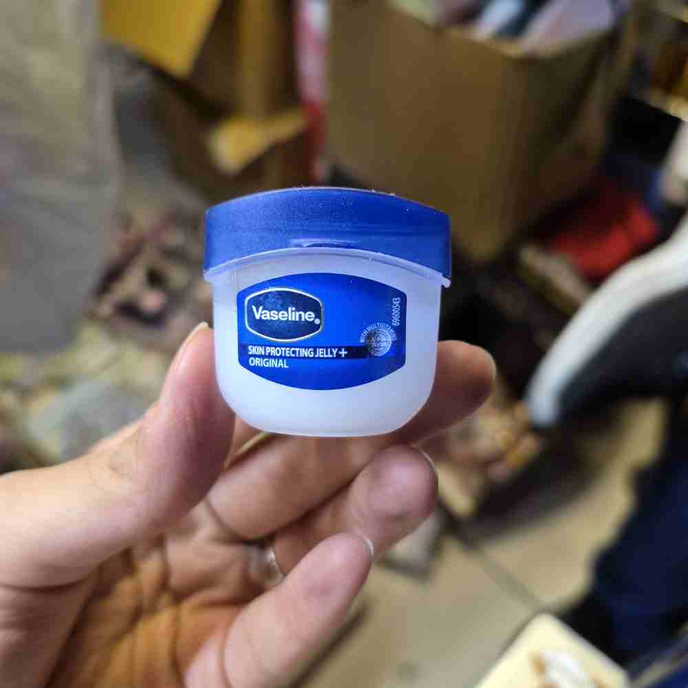 کرم مینی وازلین